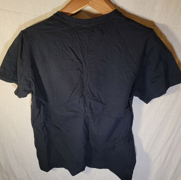 Mother is Dragons XL Game of Thrones styled t-shirt Women's runs small. - Picture 5 of 5